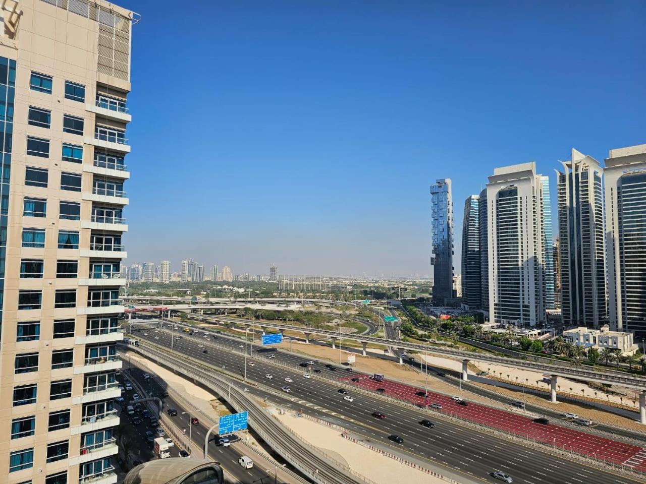 Furnished In Marina Appartamento Dubai