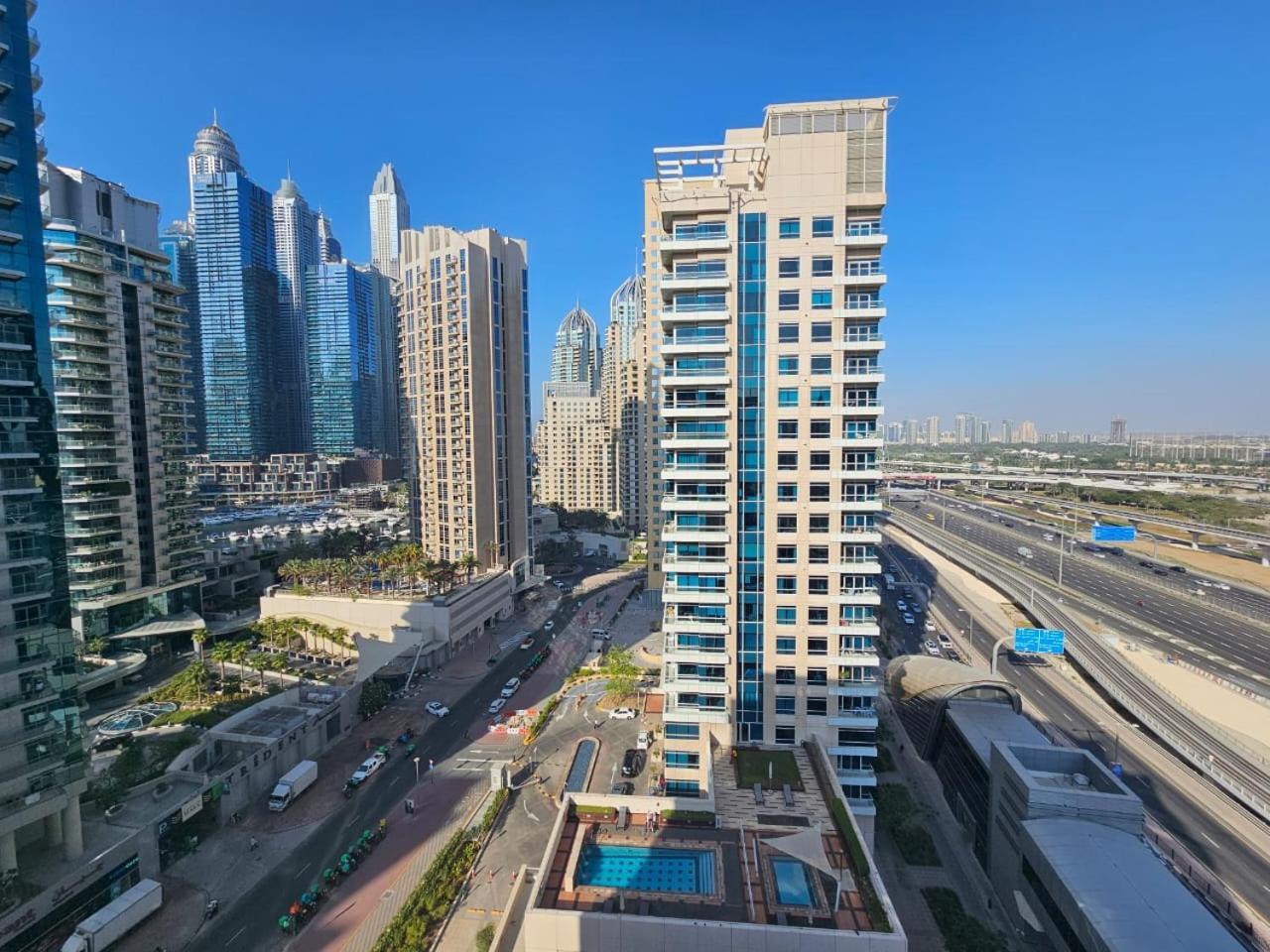 Апартаменты Furnished In Marina